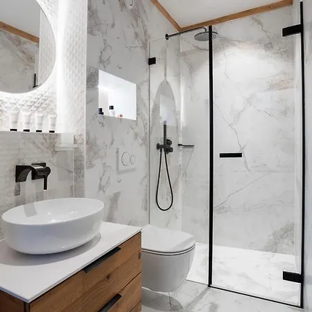 Guerneres & By Alpine Θέρετρο *