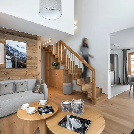 Guerneres & By Alpine Resort