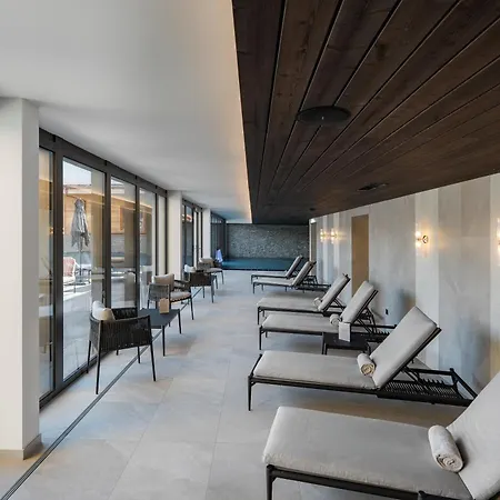 Guerneres & By Alpine منتجع غريمينتز