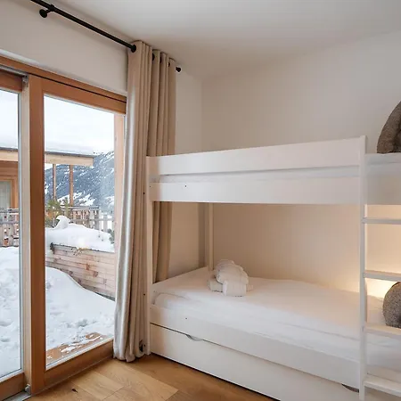 Guerneres & By Alpine * Grimentz