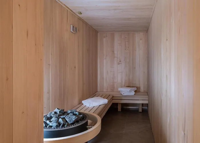 Guerneres & By Alpine منتجع