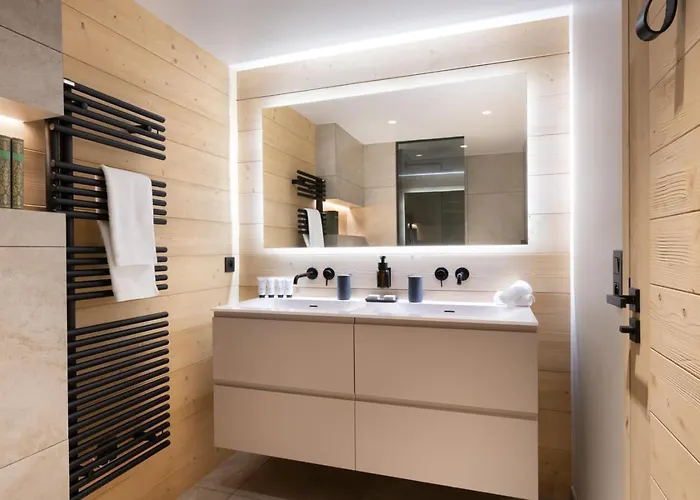 Guerneres & By Alpine منتجع