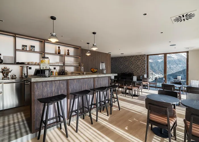 منتجع Guerneres & By Alpine