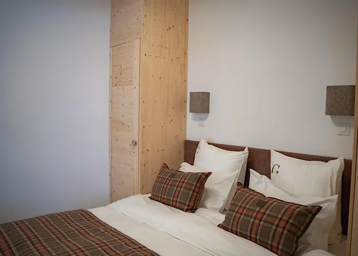 منتجع Guerneres & By Alpine