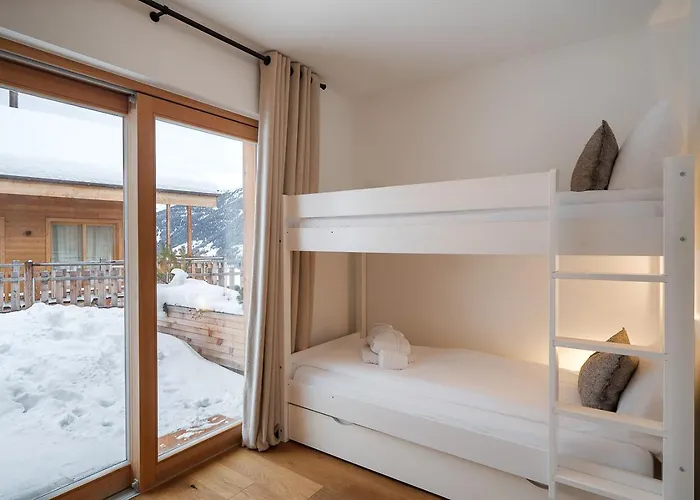 Guerneres & By Alpine * غريمينتز