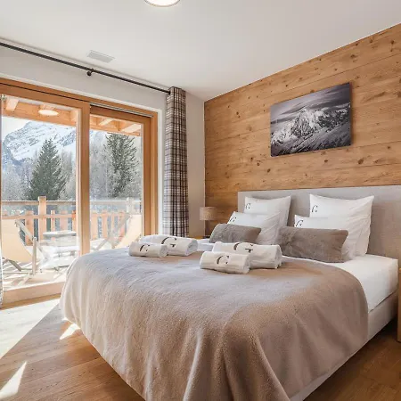 Guerneres & By Alpine